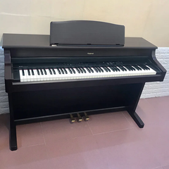Đàn piano điện Roland HP337