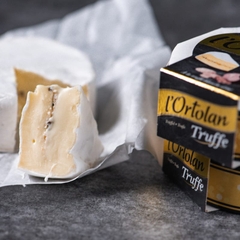 Phô mai L' ORTOLAN Truffe Brie 135gr