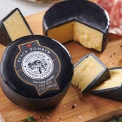 Phô mai Cheddar Black Bomber