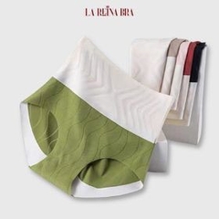 Quần Lót Su Không Viền 2 Màu Cạp Cao (Ngẫu nhiên Màu) - LRQL051