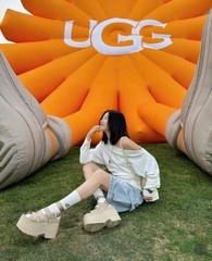 UGG sandal