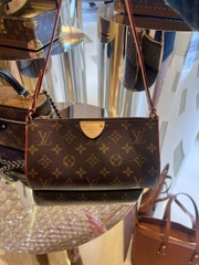 Túi Đeo Vai Louis Vuitton Tirette