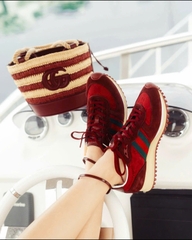 Giày sneaker Gucci đỏ