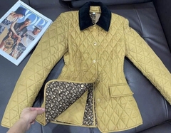 Áo Trám Burberry Cổ Nhung