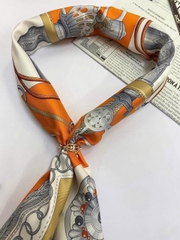 Cài Khăn Hermes