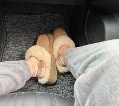 Sục Ugg