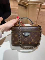 Túi Louis Vuitton Vanity Pm