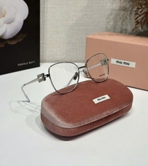 Kính Miu Miu