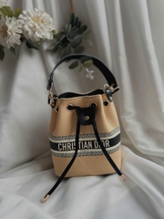 Bucket Dior Gift