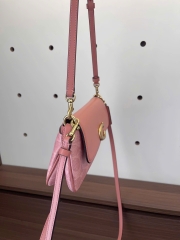 Túi Coach Jet Shoulder Hồng