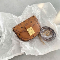 Túi Mcm Halfmoon
