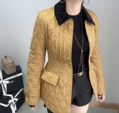 Áo Trám Burberry Cổ Nhung