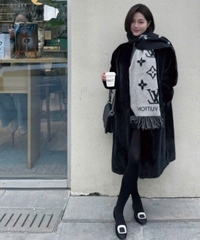 Khăn Louis Vuitton Dạ Đen Cashmere