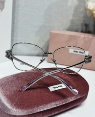 Kính Miu Miu