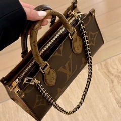 Túi Xách Louis Vuitton Eatwest