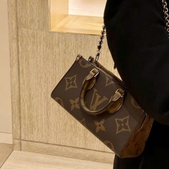 Túi Xách Louis Vuitton Eatwest