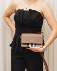 Túi Burberry Hamphshire Crossbody