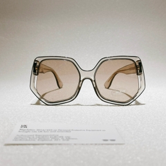 Kính Miu Miu