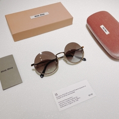 Kính Miu Miu
