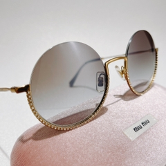 Kính Miu Miu