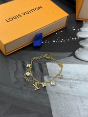 Set  LOUIS VUITTON Floragram