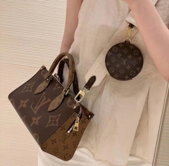 Túi LOUIS VUITTON Onthego Eastwest