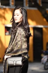 Khăn LOUIS VUITTON