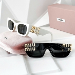 Kính Miu Miu