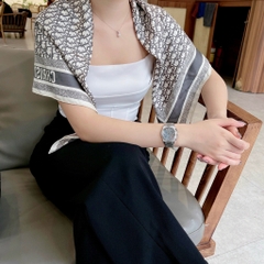 Đồng hồ Gucci Pantheon Mother of Pearl Dial diamond watch