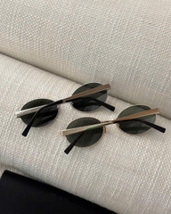 Kính Yves Saint Laurent
