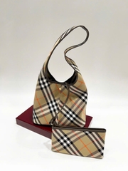Túi Tote Burberry