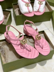 Sandal xỏ ngón Gucci marmont