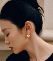 Bông tai chanel