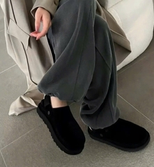 Sục UGG