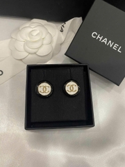 Bông tai Chanel