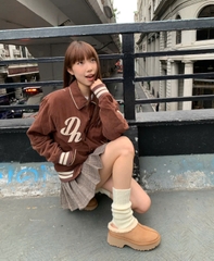 Sục UGG Nâu Viền Trắng