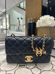 Túi đeo chéo Chanel MINI 8