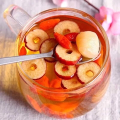 Táo đỏ Tân Cương