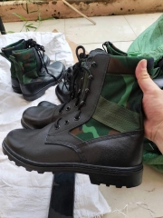 Ghệt cao cổ sĩ quan