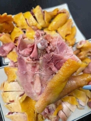 Gà ủ muối hoa tiêu