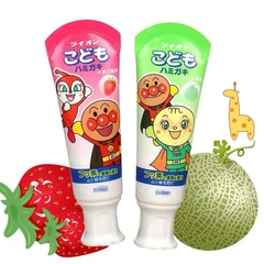 Kem đánh răng Lion Nhật Bản cho bé vị dâu tây, dưa gang, an toàn khi nuốt 40g