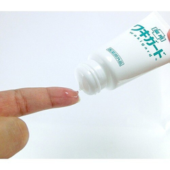 Gel khử mùi, trị hôi nách Kobayashi Nhật Bản 50ML