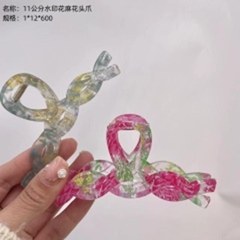 Kẹp tóc hoa nước, kích thước 11 cm.