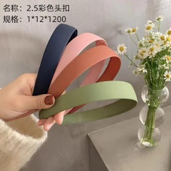 Bờm tóc màu sắc rộng 2.5 cm.