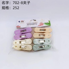 8 chiếc kẹp