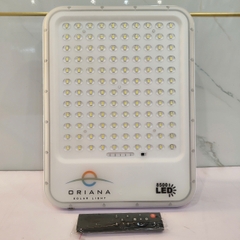 ORIANA 8500 - Đèn pha Năng Lượng Mặt Trời ORIANA (Bảo hành 24 Tháng)