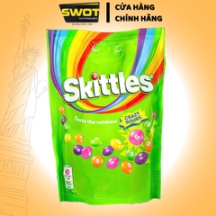 Kẹo trái cây Skittles 136gr - có nhiều hương vị trái cây thơm ngon cùng trong 1 bịch: chanh, táo xanh, cam, nho, dâu - SWOT