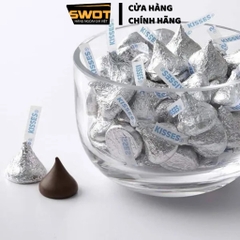 Socola sữa Hershey's Kisses Milk Mỹ 1.58kg 330 viên, Chocolate kem sữa vị đắng vừa không ngọt gắt, chính hãng Hershey Mỹ