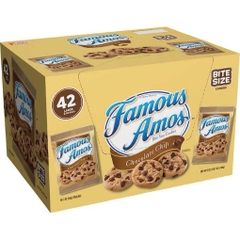 Bánh quy sô-cô-la famous amos cookies, chocolate chip