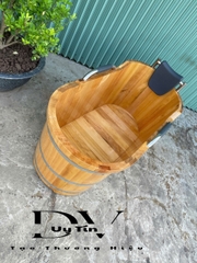 Bồn Tắm Gỗ Pơ Mu Dài 1m5